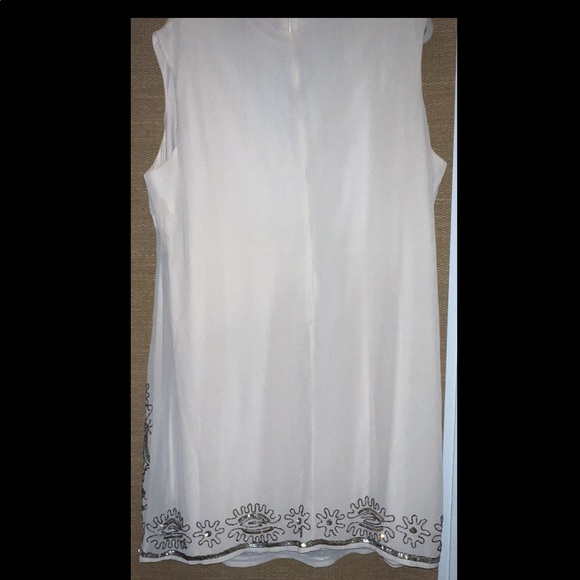 Lovedrobe Plus Size Embellished Tunic/Dress. New with Tags. - Picture 3 of 8
